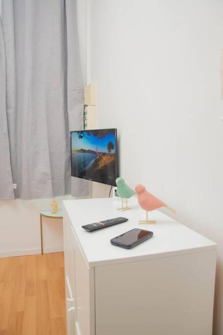 Apartamento Le Moineau -Poterne -Parking Gratuit -Calme-Centre Valenciennes Exterior foto
