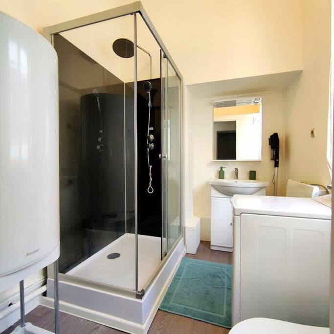 Apartamento Le Moineau -Poterne -Parking Gratuit -Calme-Centre Valenciennes Exterior foto